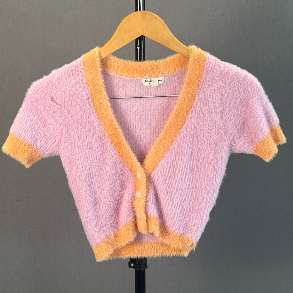 Cropped. Short Sleeve. Pink & Orange. Button Down.